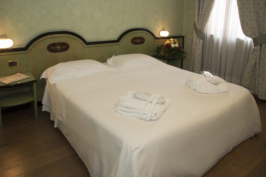 Ih Hotels Milano Puccini Eksteriør bilde